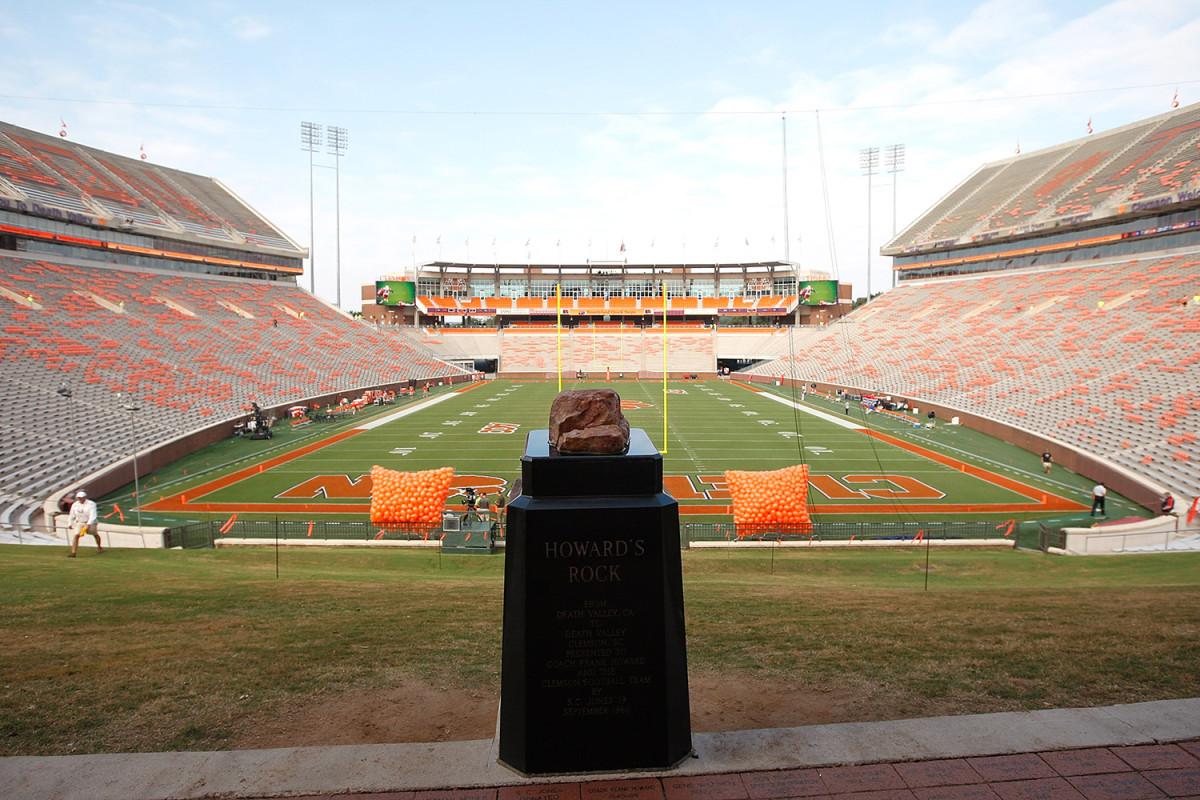clemson-howards-rock.jpg
